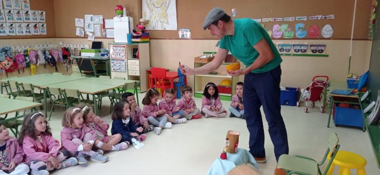 Cuentacuentos sensorial en Educación Infantil «Y al fin llovió»