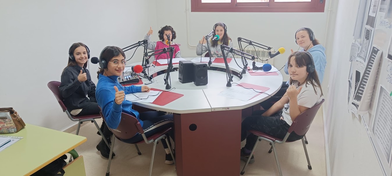 #8M – Poema «Somos mujeres», de Elvira Sastre