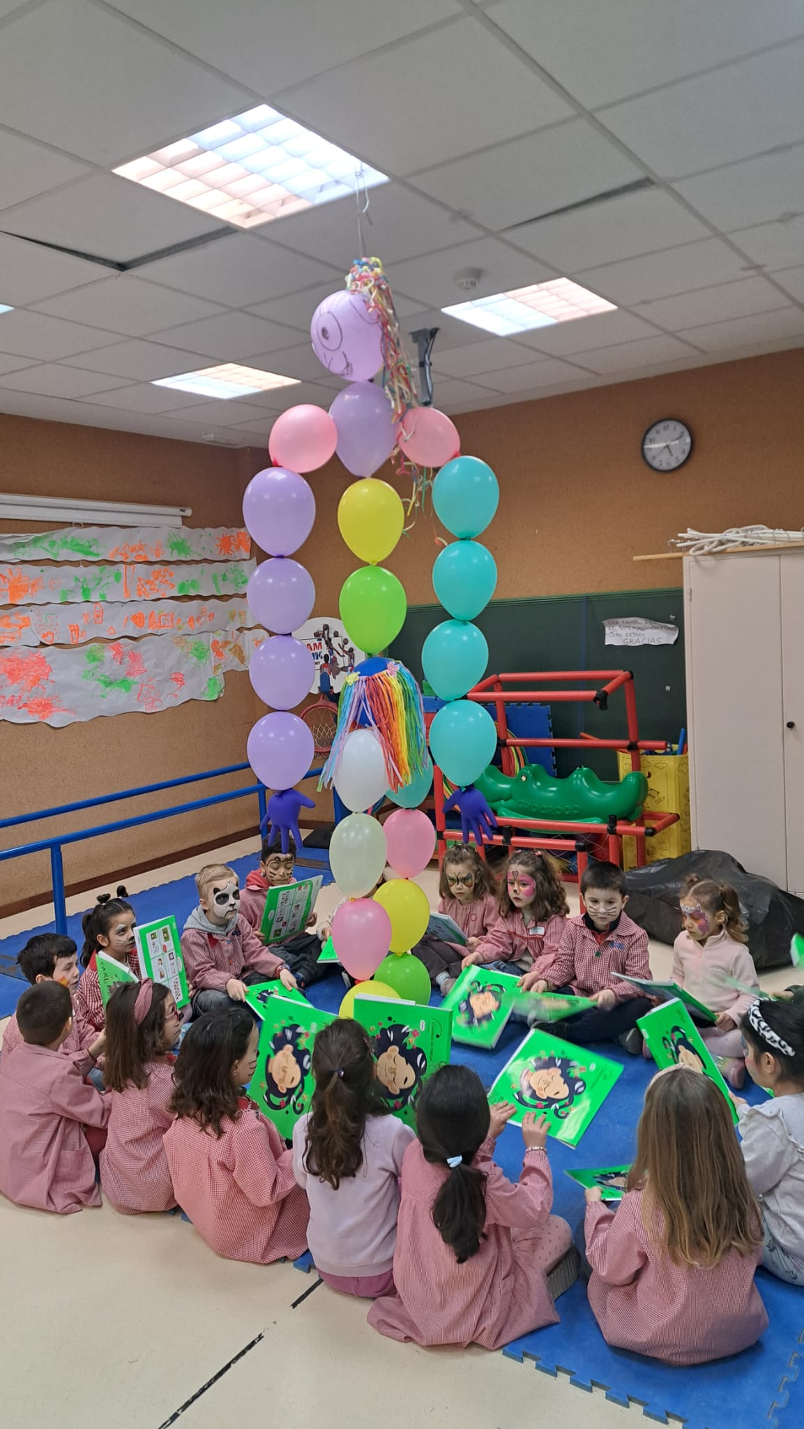 Nos visita Globito Travieso