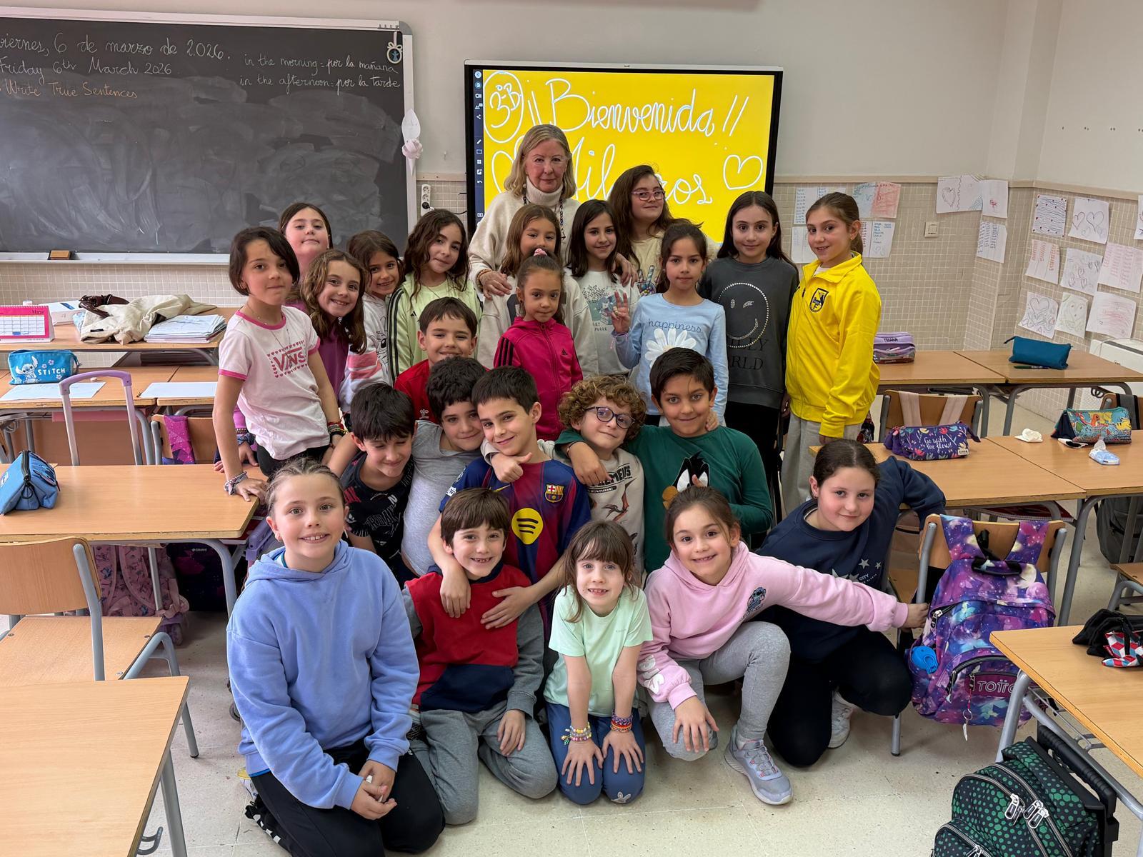 Las abuelas, protagonistas del Día Internacional de la Mujer en el Colegio Ferroviario